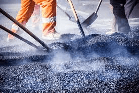 Asfaltul rece vs. asfaltul cald: diferențe și aplicații 3 Asfaltul rece vs. asfaltul cald: diferențe și aplicații 2